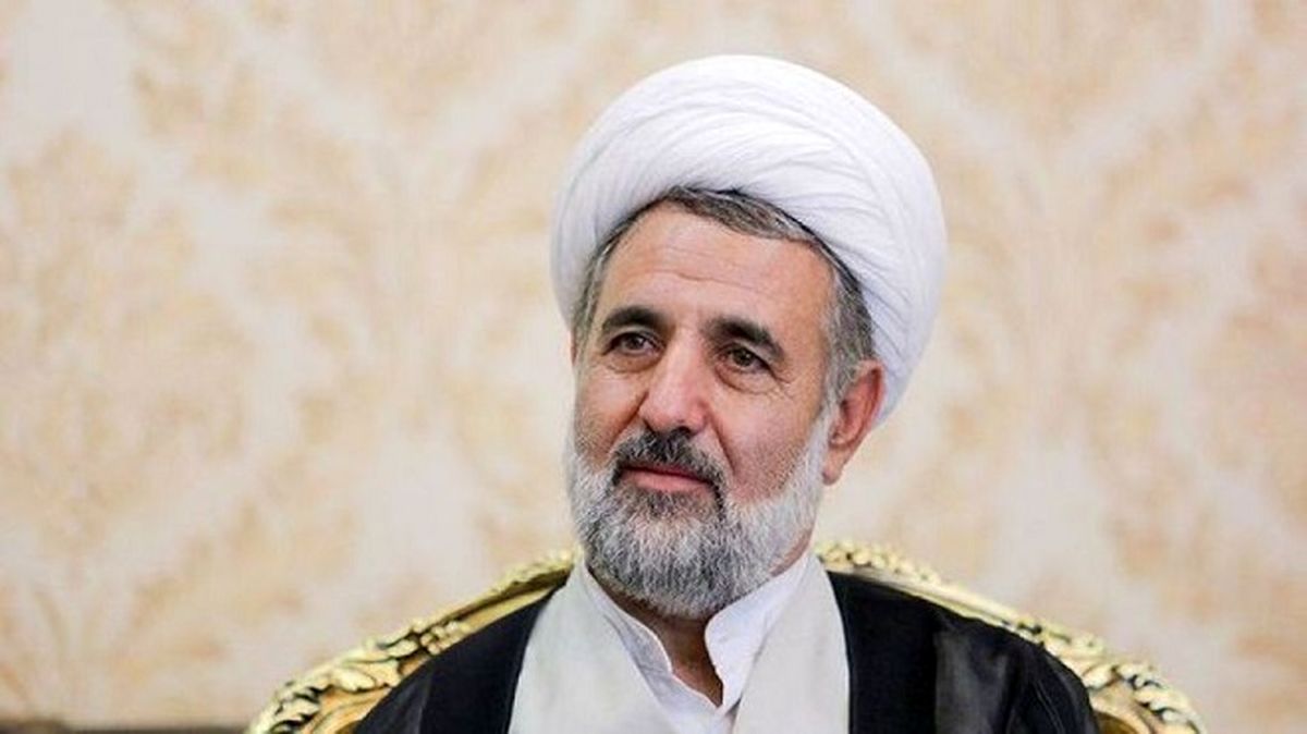ذوالنور: قم در کشف کرونا دقت و ذکاوت به خرج داد