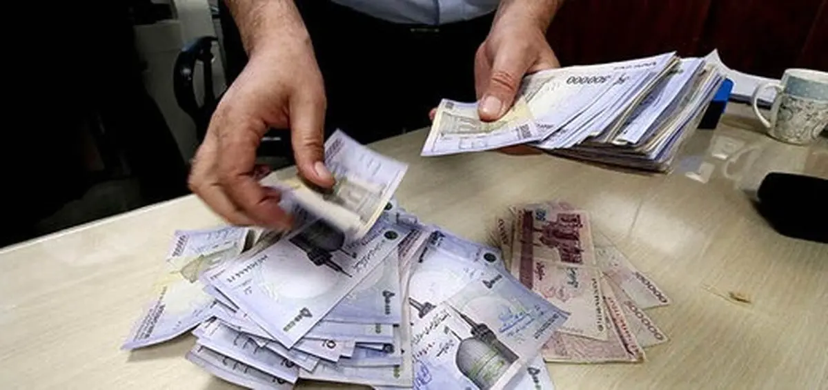 حقوق بازنشستگان نباید زیر ۲میلیون‌و۶۰۰هزارتومان باشد
