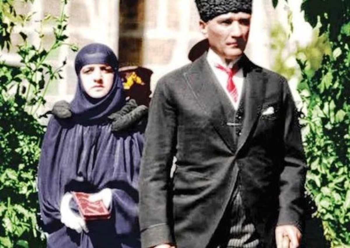 داستان سیلی پر سروصدای لطیفه خانم به آتاتورک