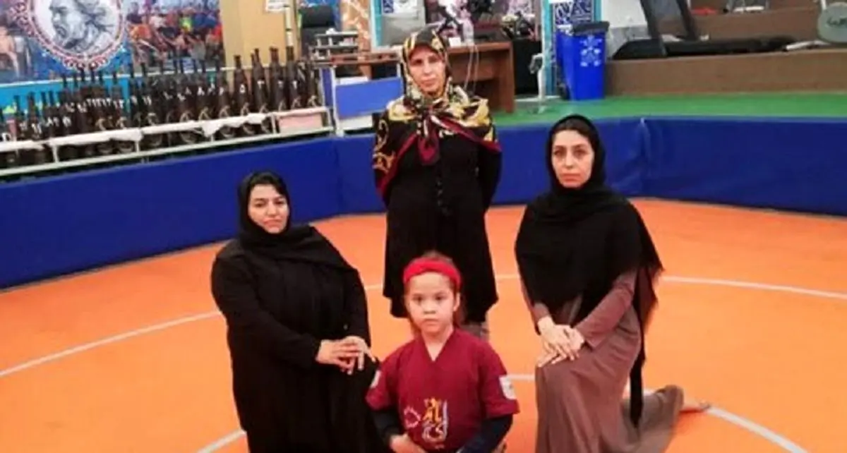 ورود بانوان به زورخانه‌ها ممنوع است!