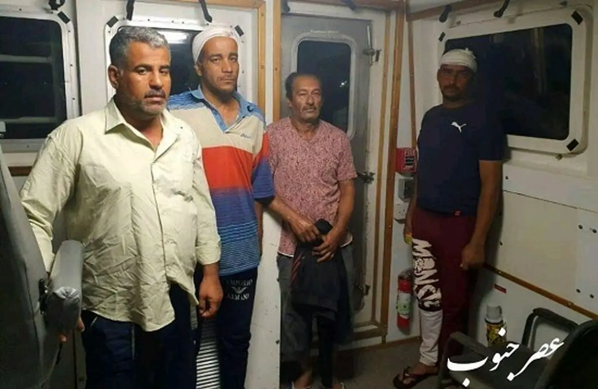 تصویر افراد نجات یافته از‌ شناور‌ بهبهان