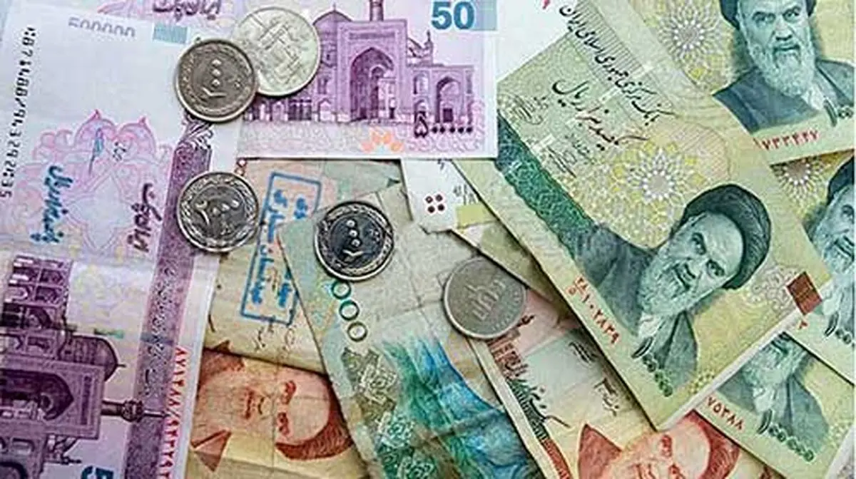 رویترز: ارزش ریال ایران به پایین‌ترین حد خود رسید