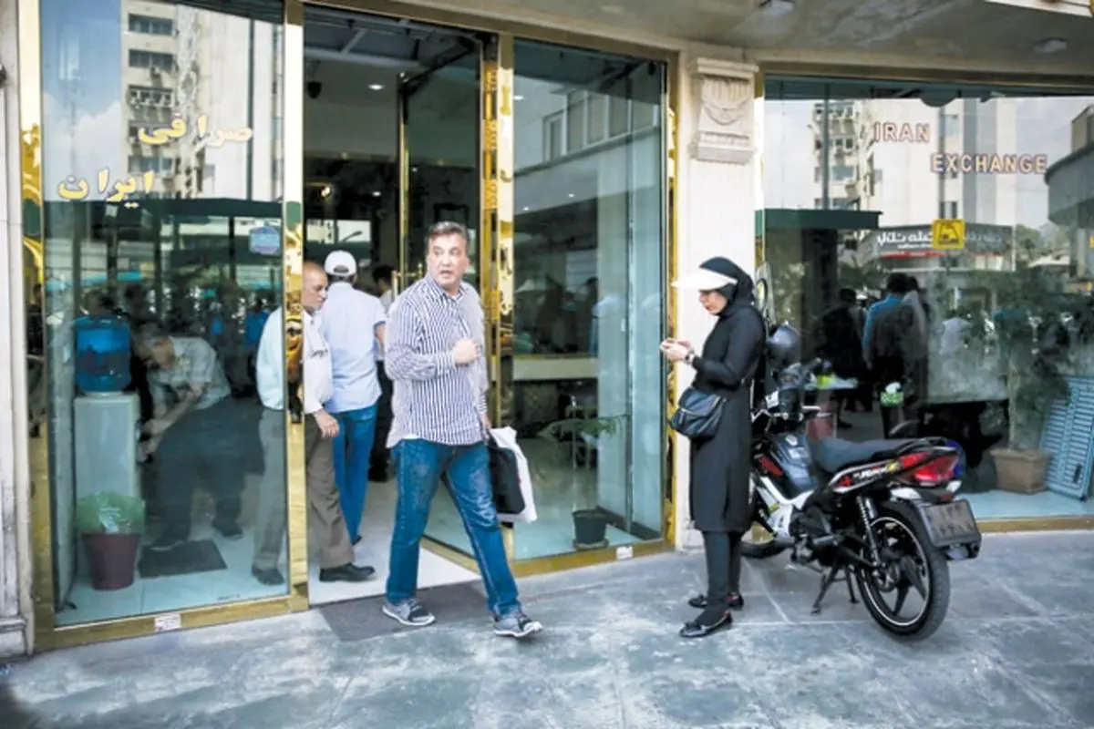 واکنش معکوس بازار ارز به اظهارات عبدالناصر همتی