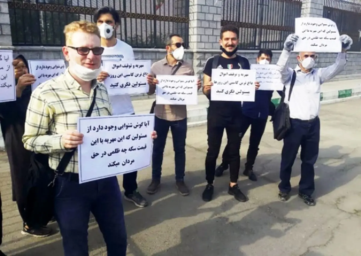 تحصن مردان معترض ‌نسبت به «کاسبی مهریه»