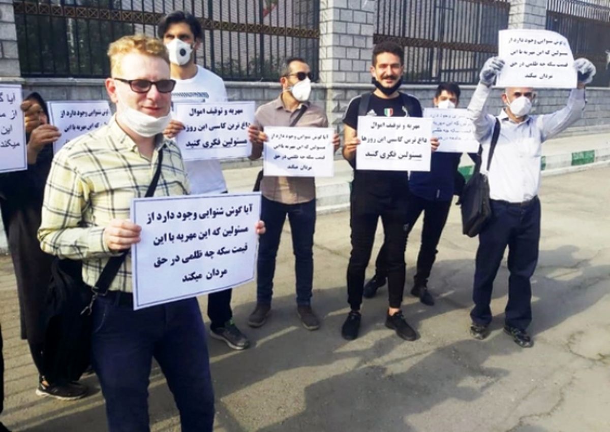 تحصن مردان معترض نسبت به «کاسبی مهریه»