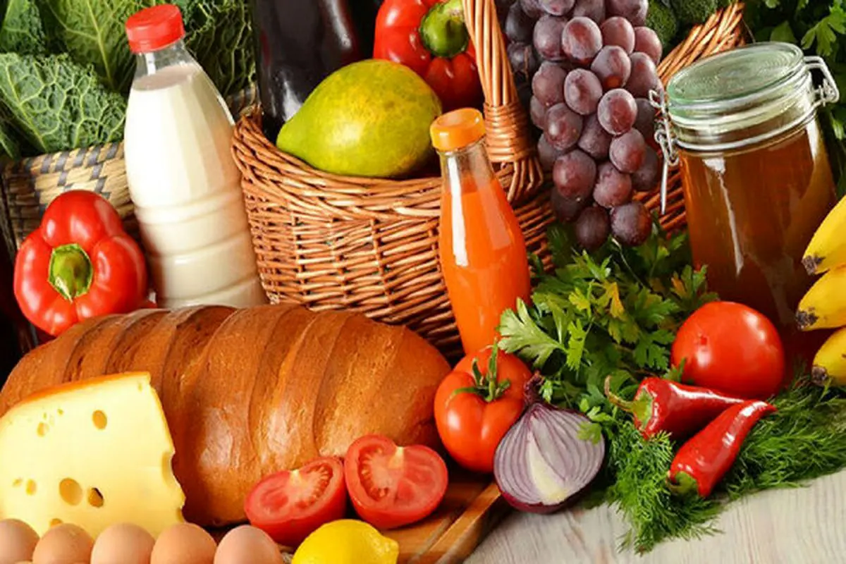 این هشت خوراکی را قبل از خواب بخورید