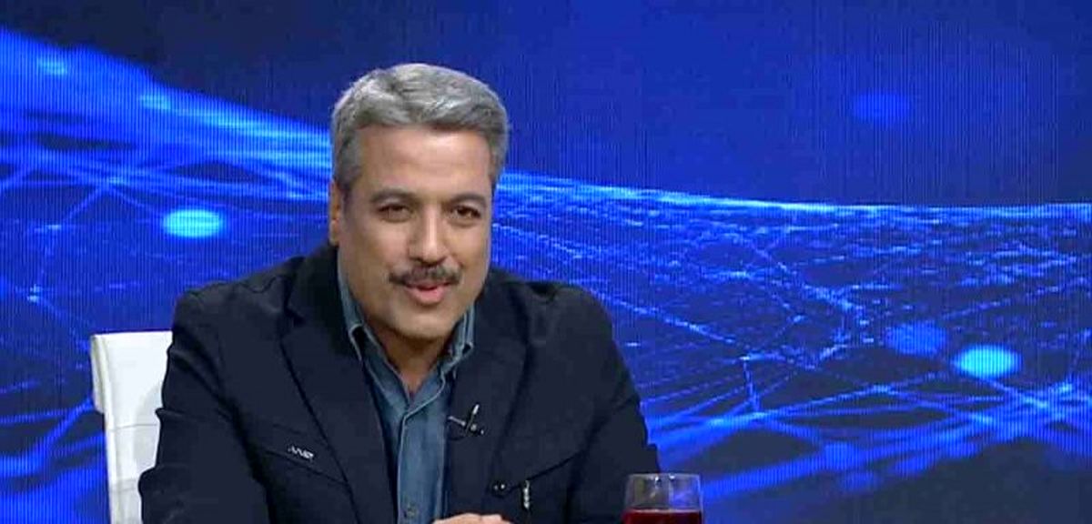 ببینید | اعتراف گوینده اخبار ورزشی: پرسپولیسی هستم!
