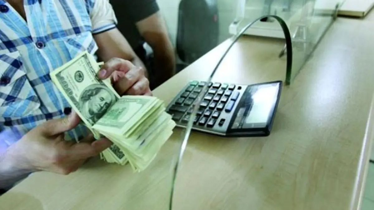 احتمال کاهش قیمت دلار چقدر است؟