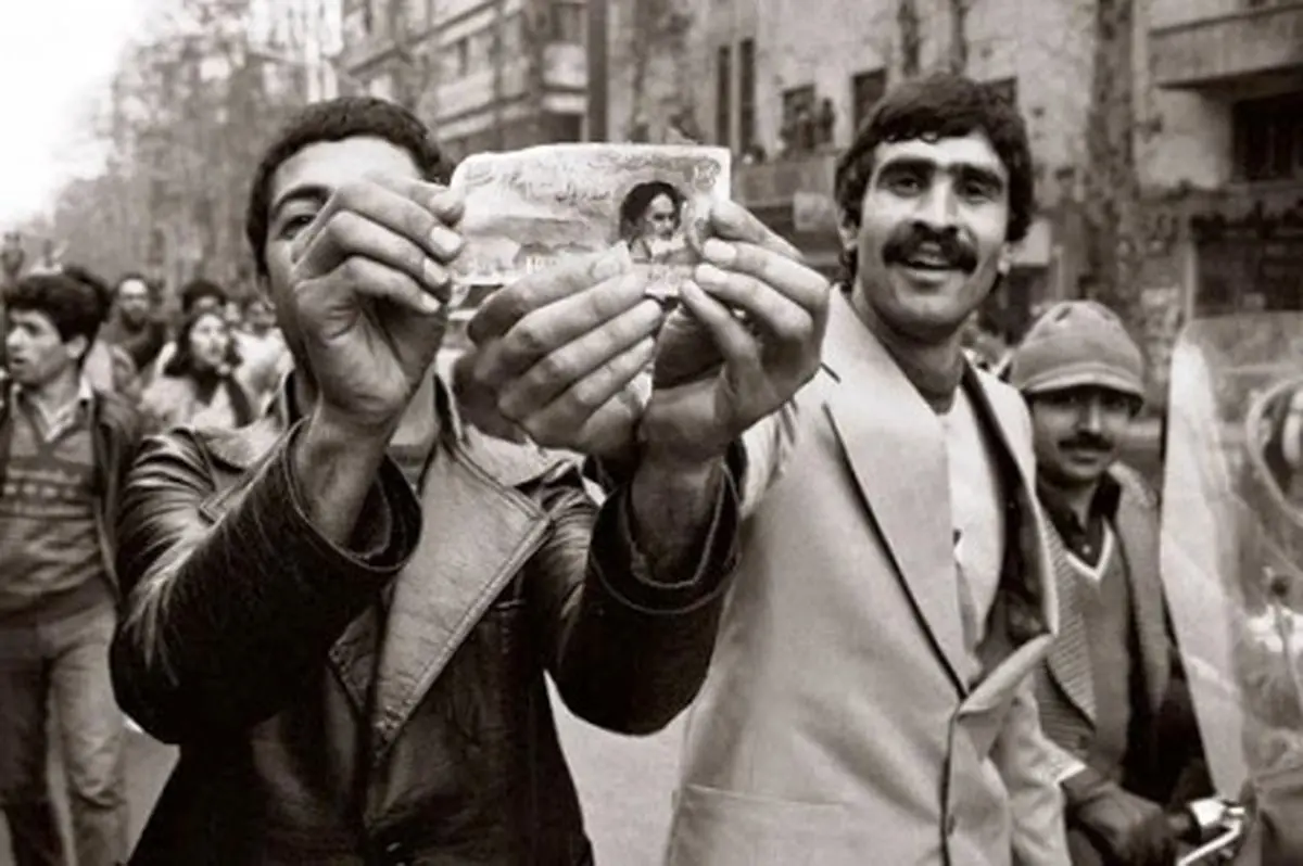 داستان خروج محمدرضا پهلوی از ایران