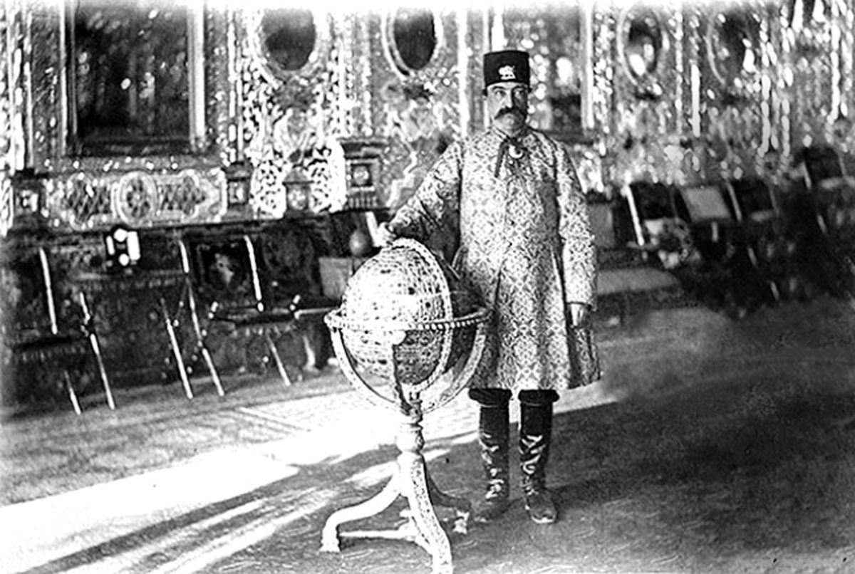 گزارشی از یک سرقت بزرگ در کاخ گلستان