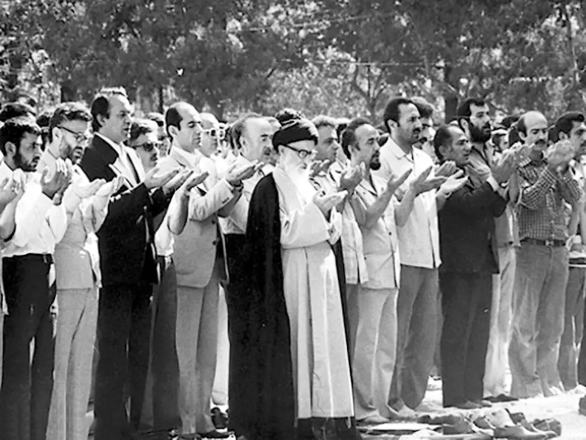 کشف‌ کودتا‌ی قطب‌زاده به‌ کمک‌ معجزه