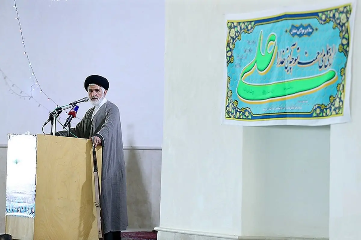 انتقاد یک امام‌جمعه از واگذاری دناپلاس به نمایندگان