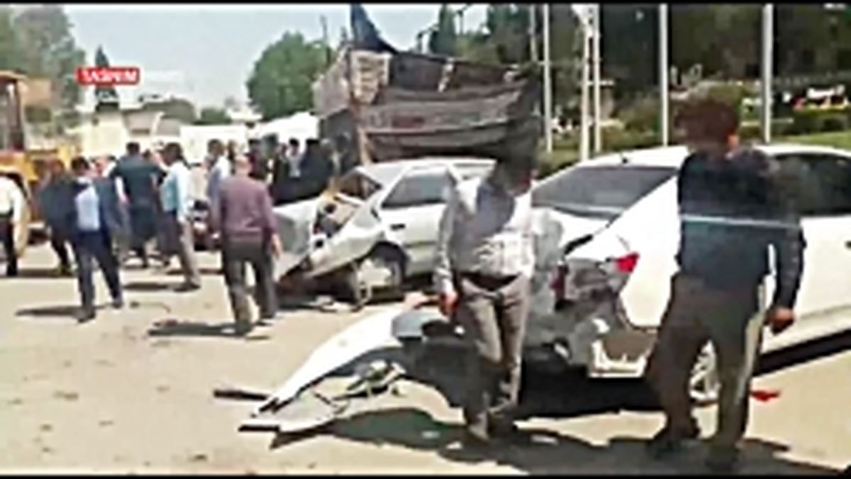 ببینید | راننده لودر عصبانی حادثه آفرید