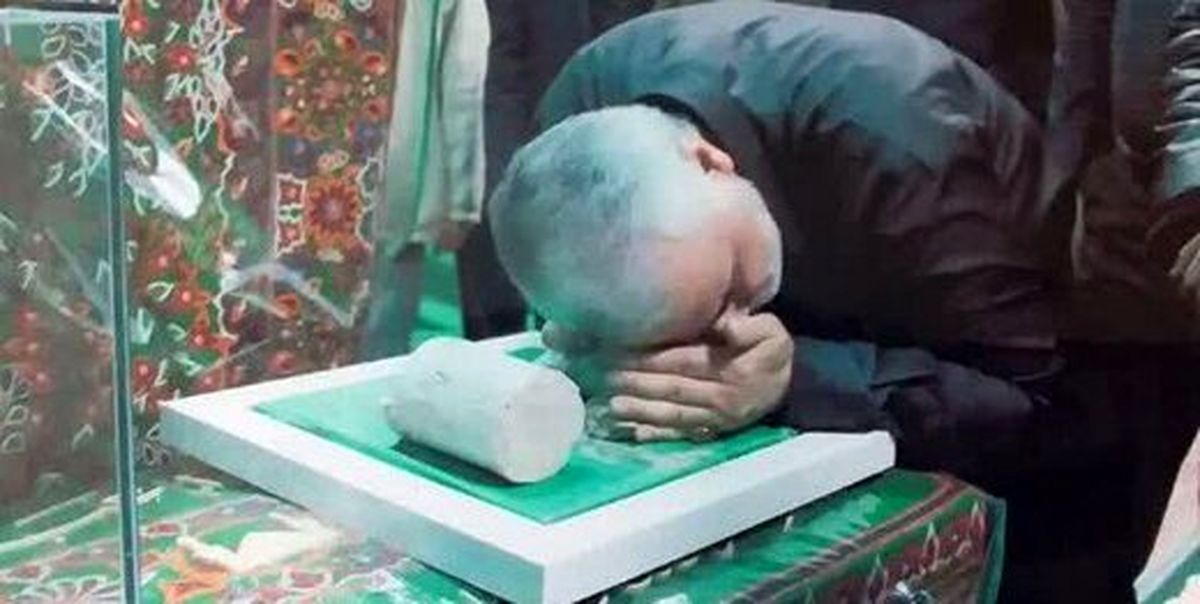 هدیه خاص سردار سلیمانی برای رهبر انقلاب