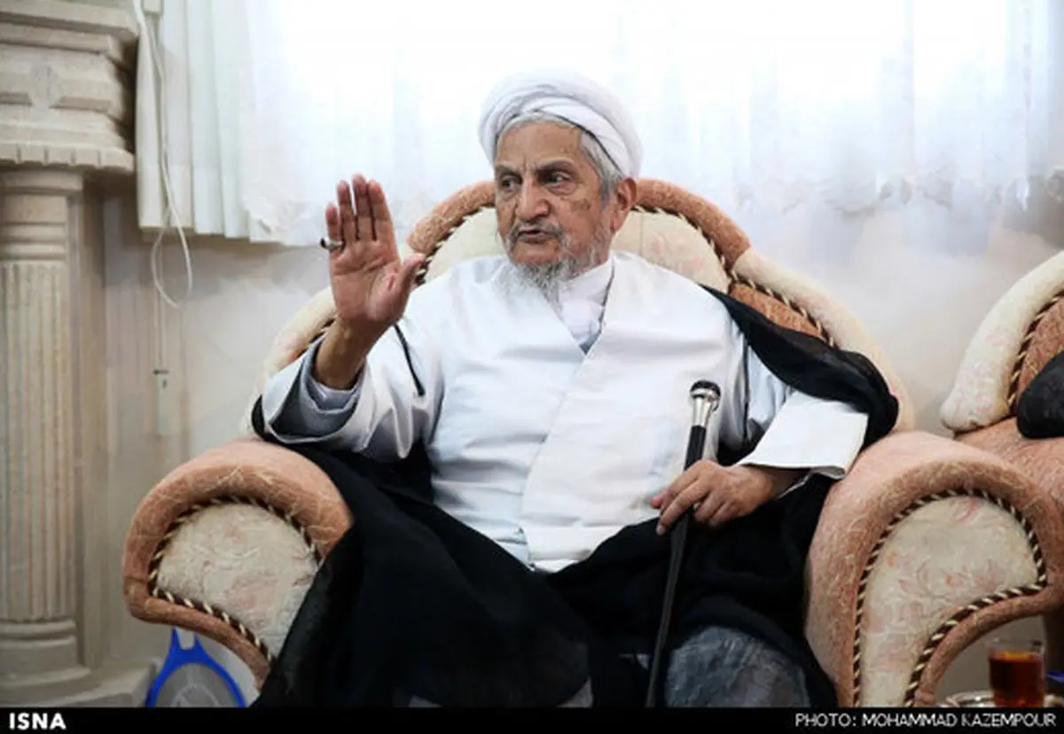 آیت‌الله صانعی در بیمارستان بستری شد