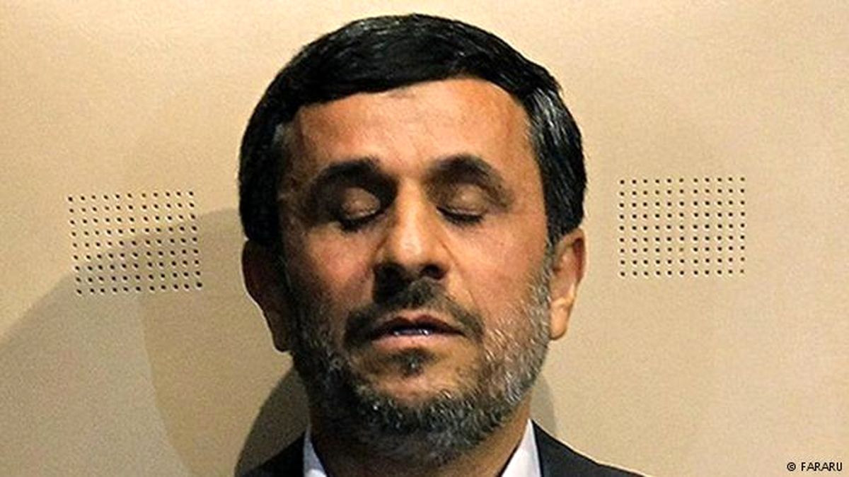 نظر محمود احمدی‌نژاد ‌درباره بستن کراوات