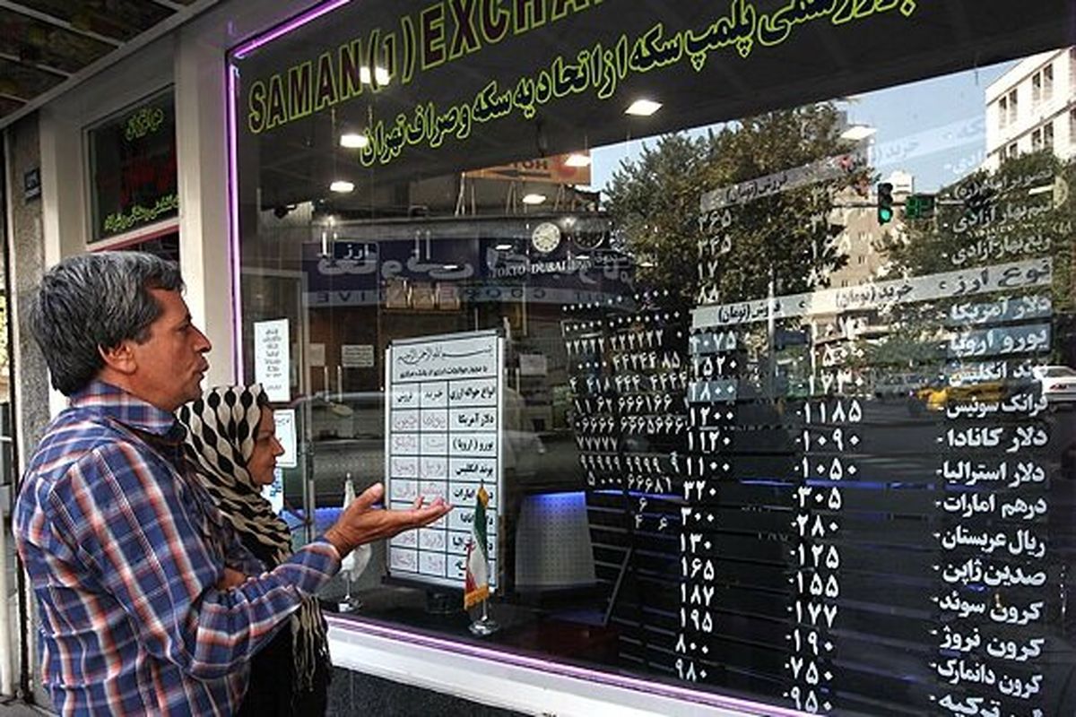 ۴ دلیل ریزش عجیب دلار در روز گذشته