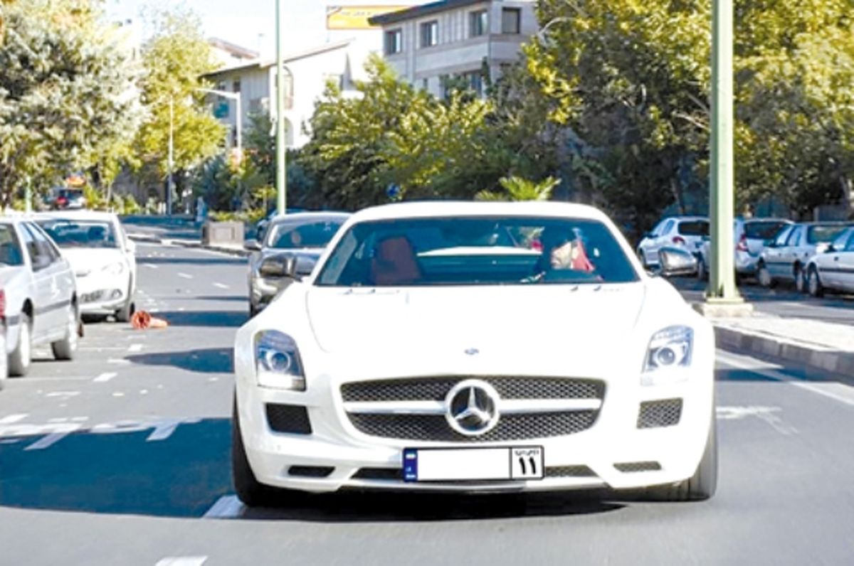 جدال بنز SLS AMG با فراری ۴۵۸ در خیابانهای تهران