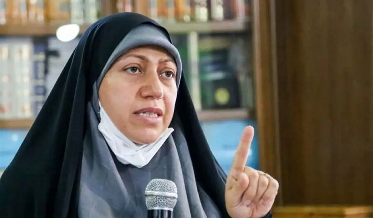 ادعای نماینده مجلس: «شیرین‌بیان» ضد کروناست!