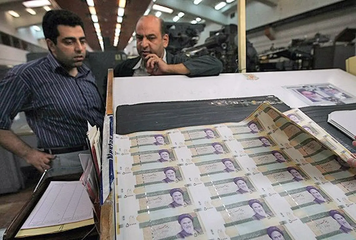 ایران‌چک ۱۰۰هزار تومانی و اسکناس ۱۰هزار تومانی جدید