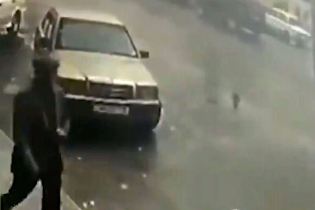 ببینید | لحظه برخورد راکت ارمنستانی به خاک آذربایجان