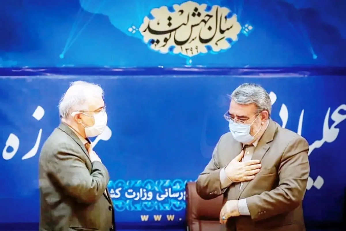 همه گوش به‌فرمان‌ این دو نفر ‌برای مقابله با کرونا