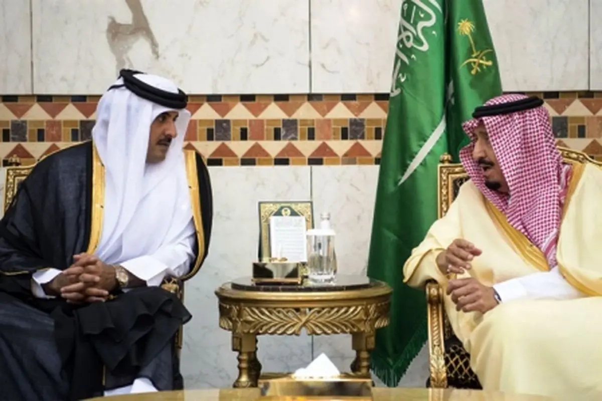 قطر و عربستان پس از ۱۳۰۰‌روز آشتی کردند