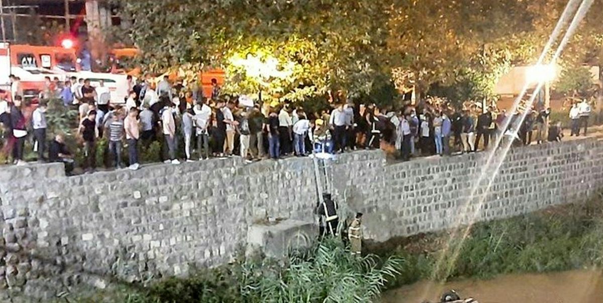 ببینید | واژگونی مرگبار یک دستگاه سمند در رودخانه