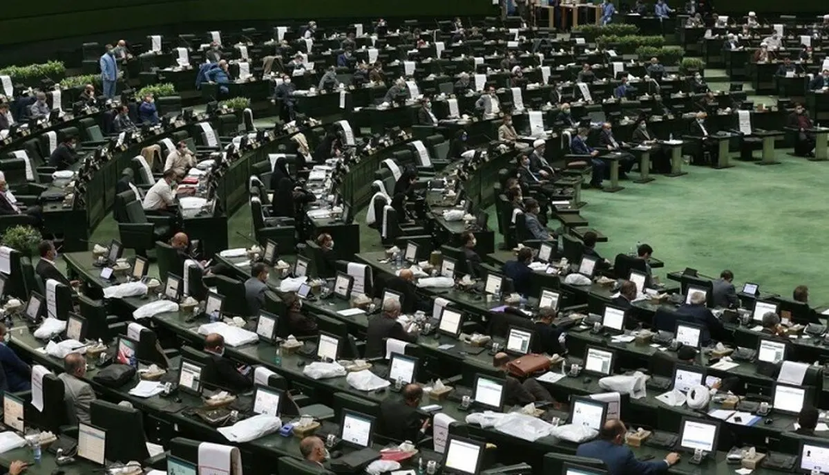 تهدید روحانی توسط یک نماینده؛ جرم‌انگاری می‌کنیم!
