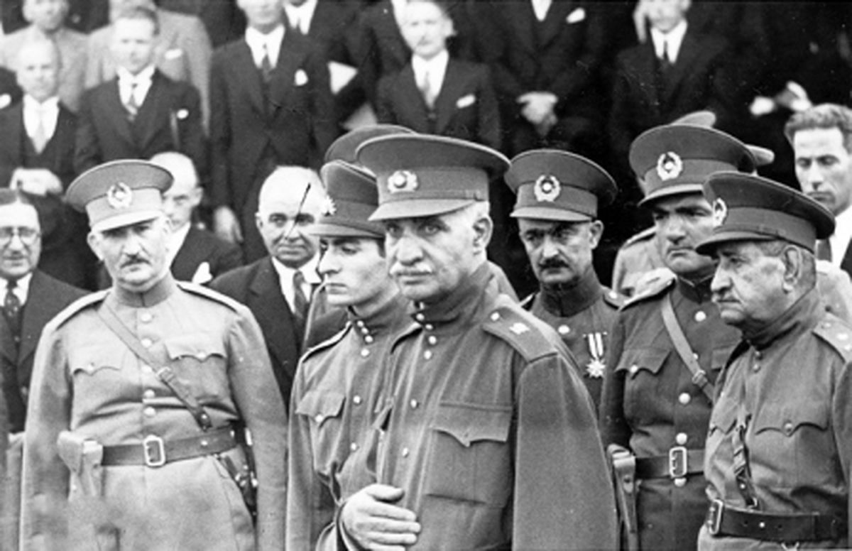 رینگ خونین به میزبانی شبکه مستند