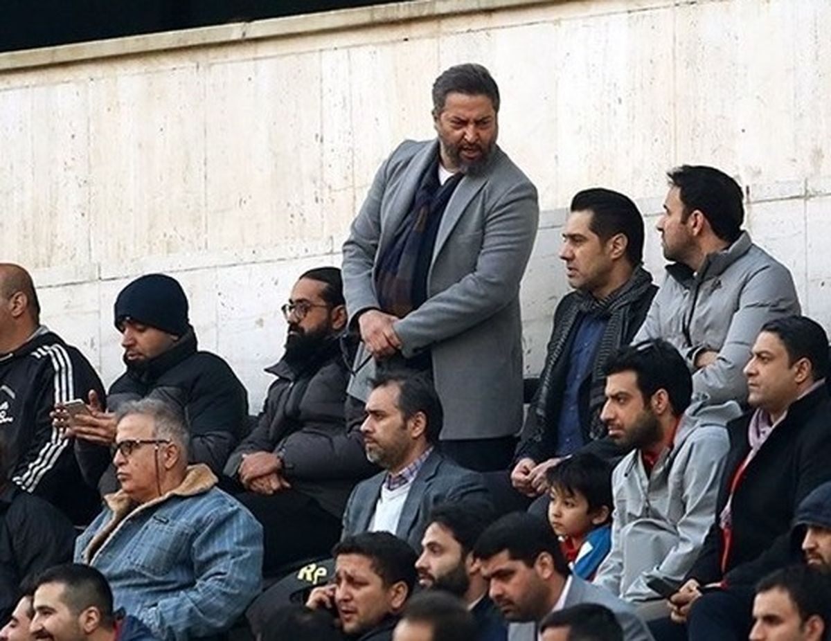 دکلمه فردوسیپور درباره فوت میناوند را ببینید