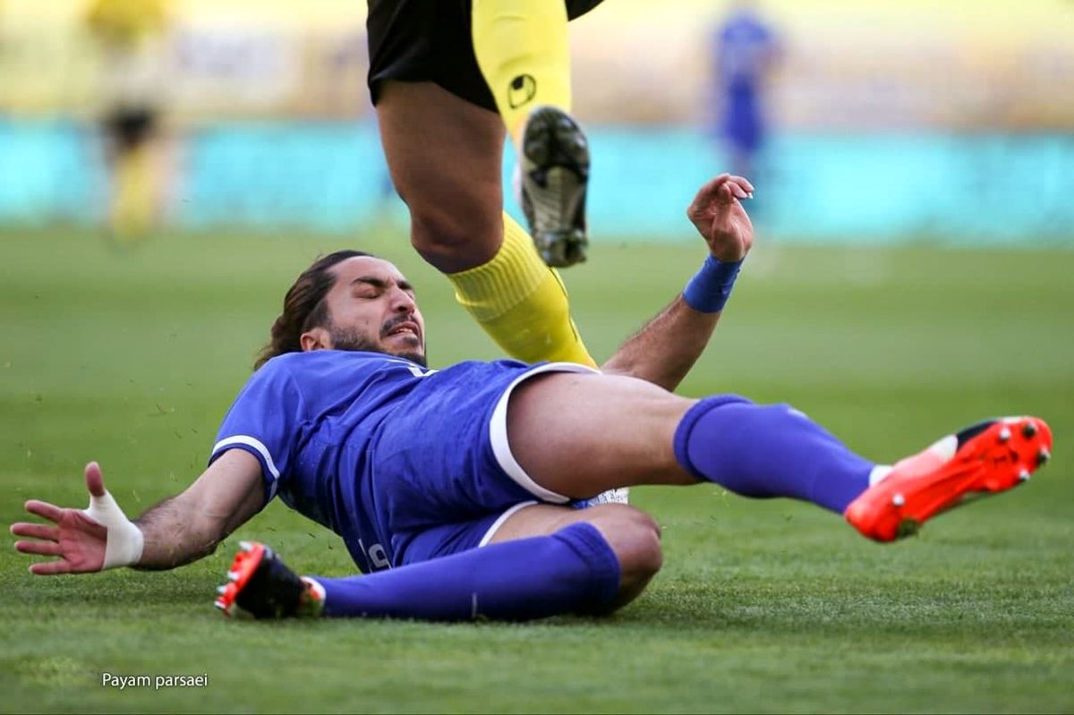 مدافع استقلال در نیمفصل دوم به پرسپولیس میرود؟