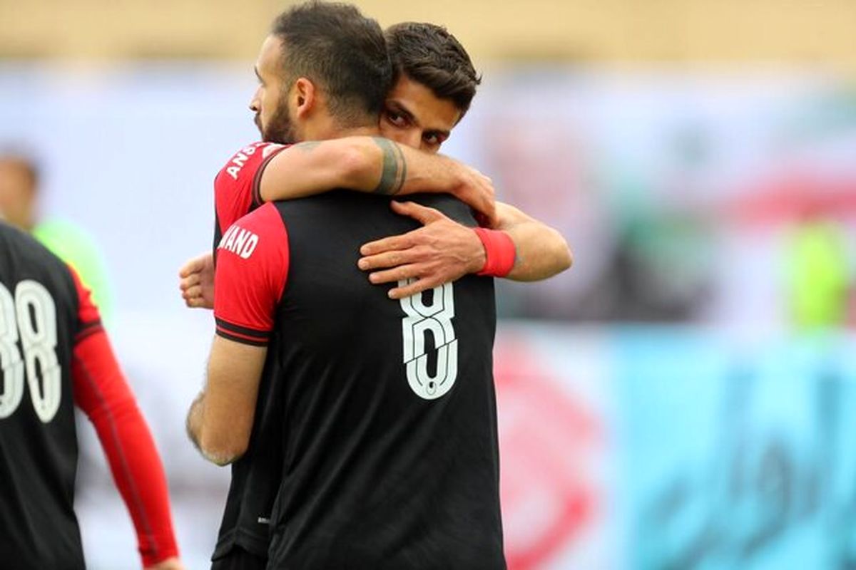 پرسپولیس با گلباران گلگهر قهرمان نیم فصل شد