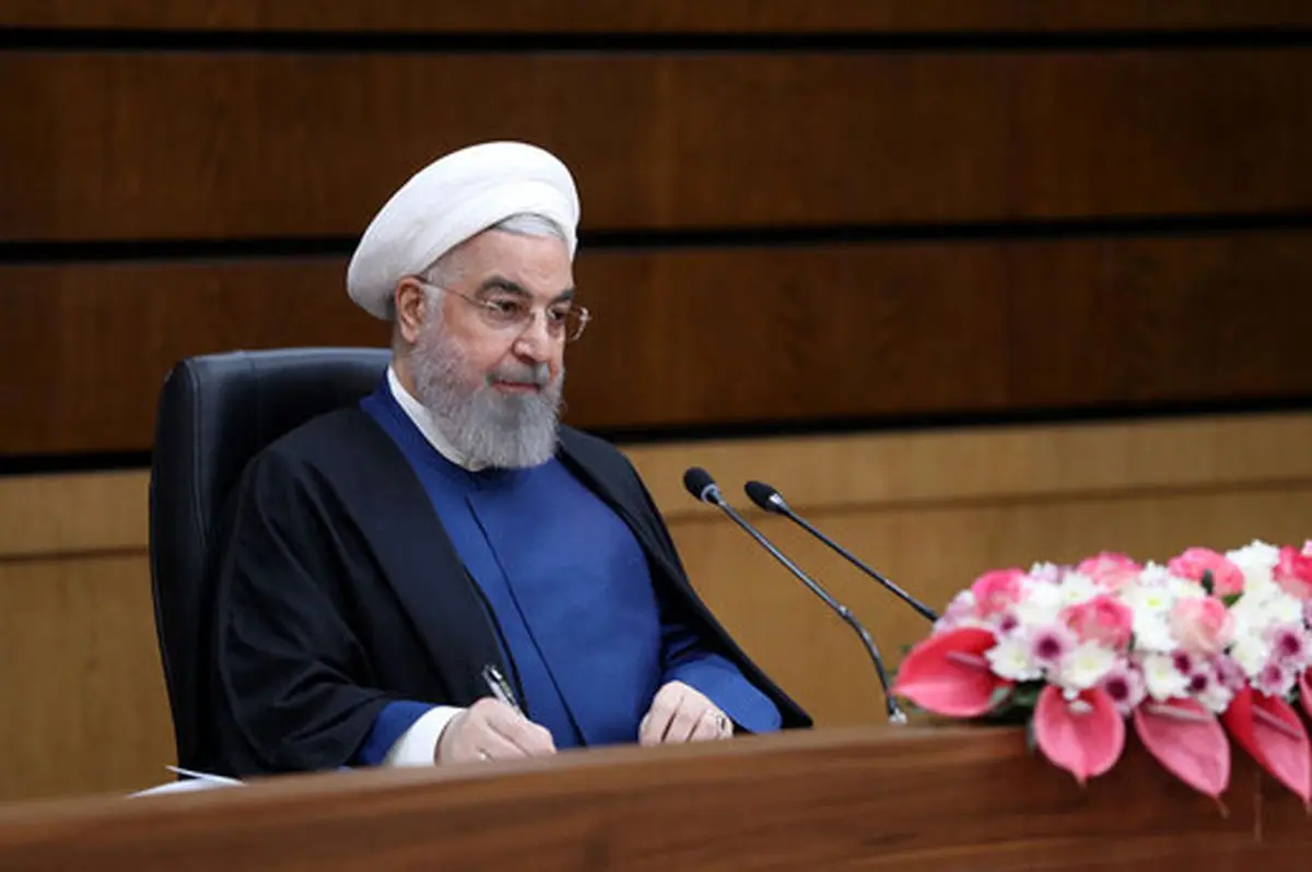 ببینید|شوخی روحانی با تیپ آدم فضایی استاندار البرز