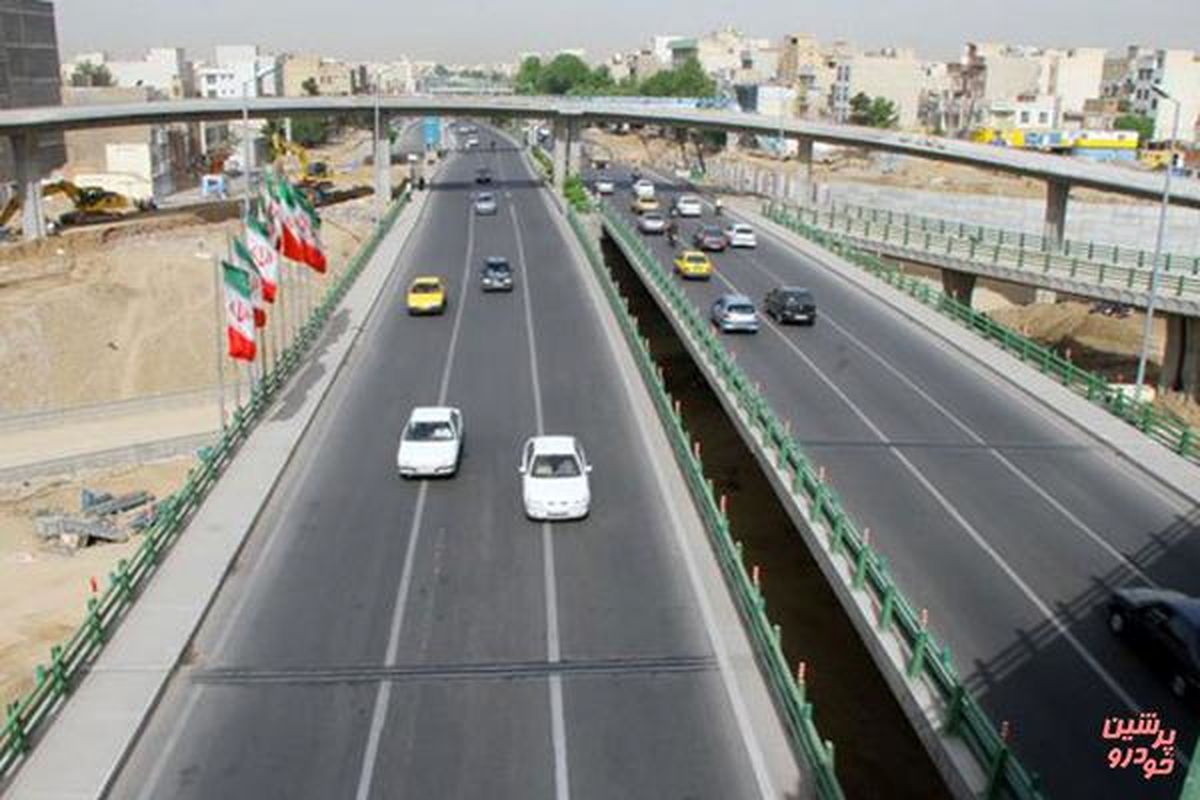 ببینید | کار خطرناک یک شهروند در بزرگراه تهران