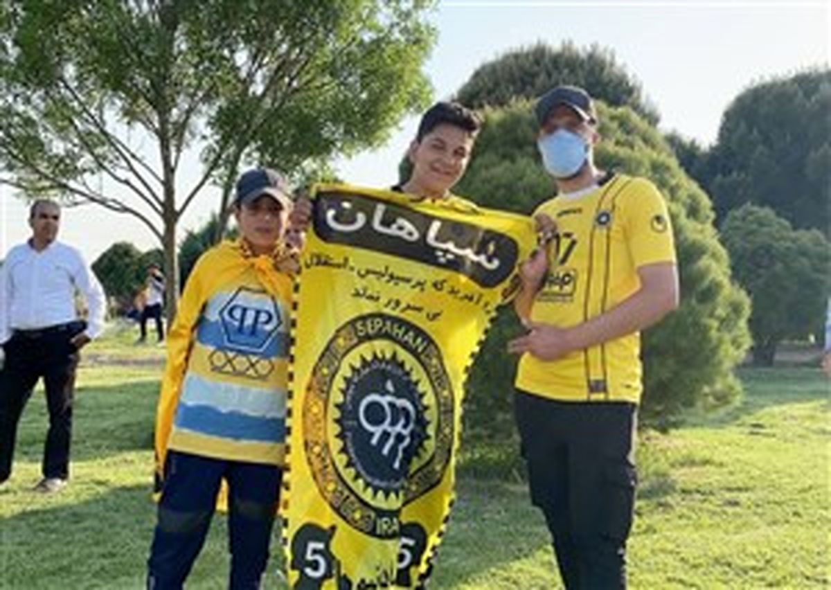 ببینید/جنجال در حوالی هتل محل اقامت قرمزها
