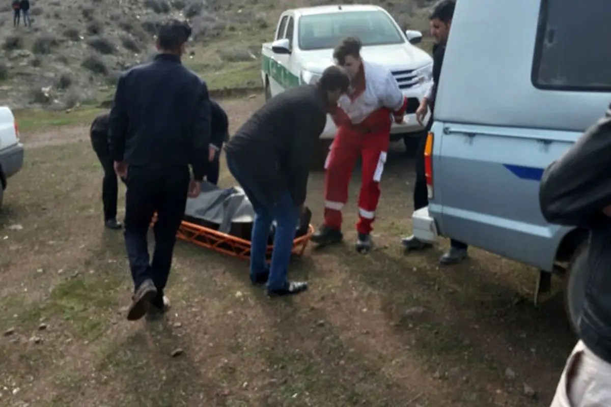 فداکاری خواهر ۱۳ساله در راه نجات برادرش