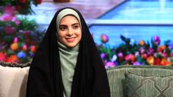 بیوگرافی و عکس ها دلارام سنجری مجری شبکه آی فیلم