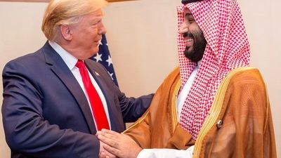 توهین زشت ترامپ به سنت قدیمی عربستانی ها + ویدیو