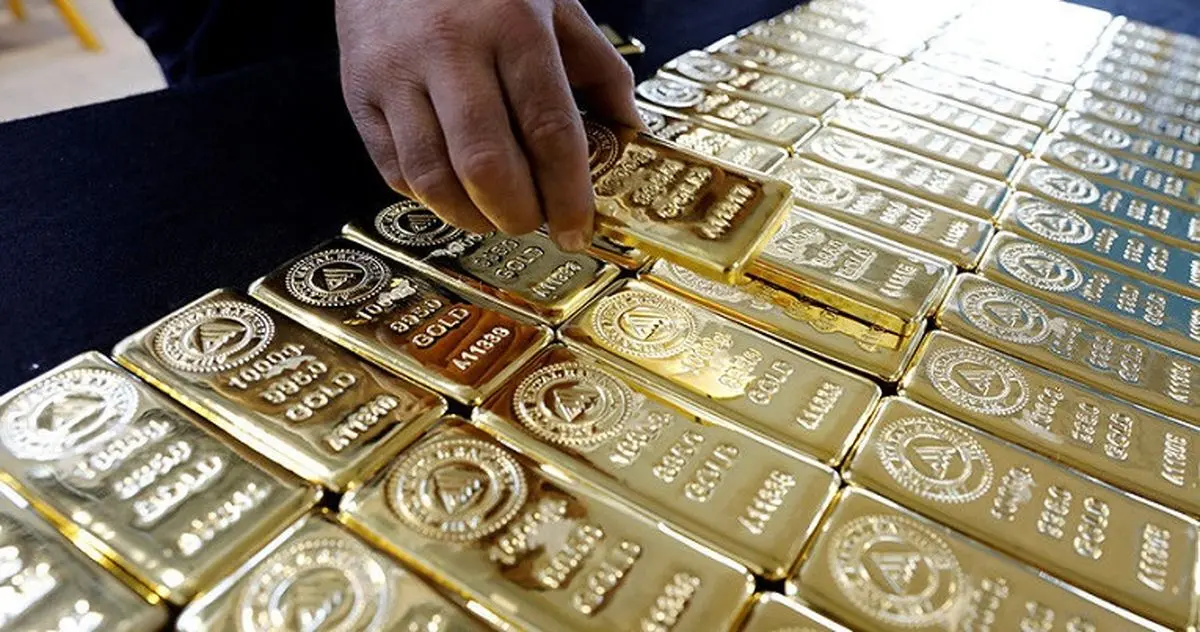 ویدئو | سقوط چند تُن شمش طلا از هواپیمای روسیه