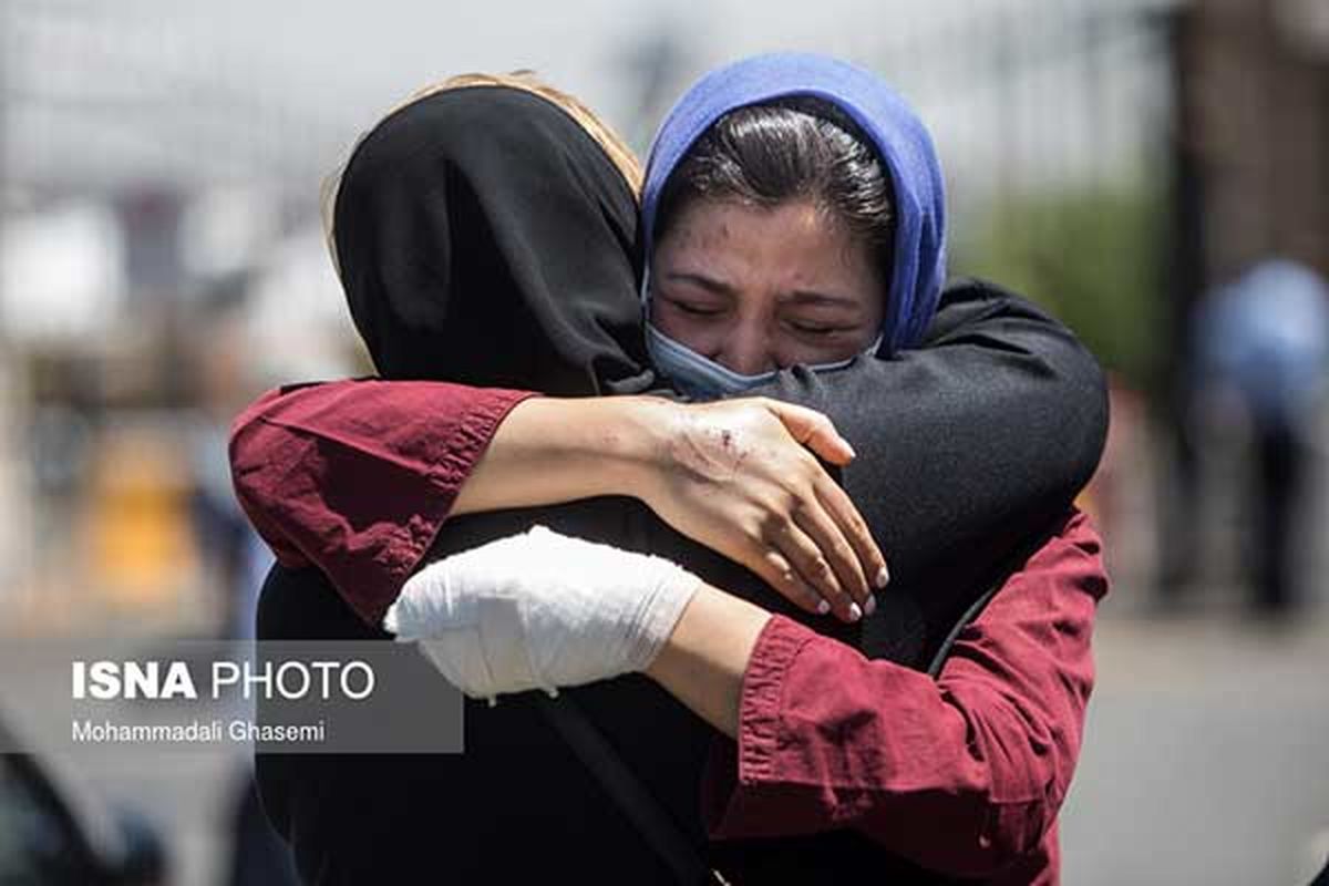 ببینید | بازگشت مصدومان واژگونی اتوبوس خبرنگاران به تهران