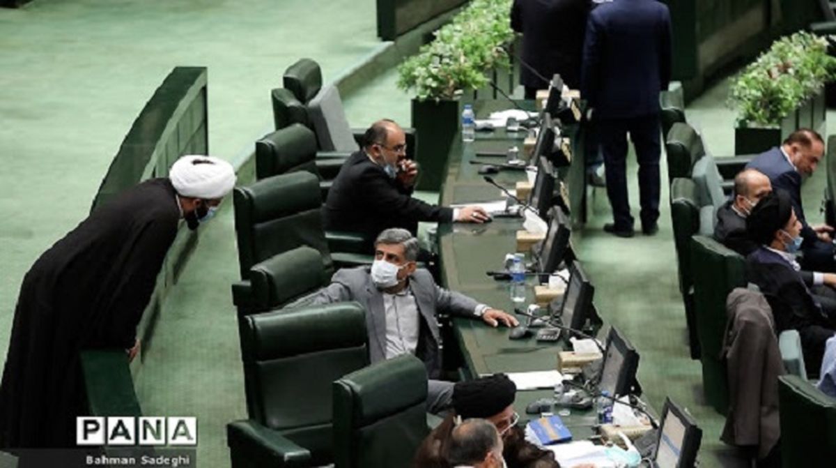 نماینده اصولگرای مجلس خواهان محاکمه رئیسجمهور شد