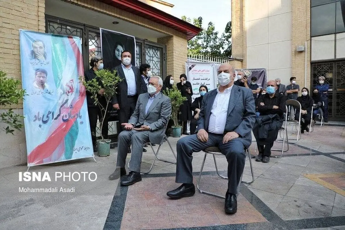 طرز نشستن کلانتری بازهم سوژه شبکه‌های اجتماعی شد