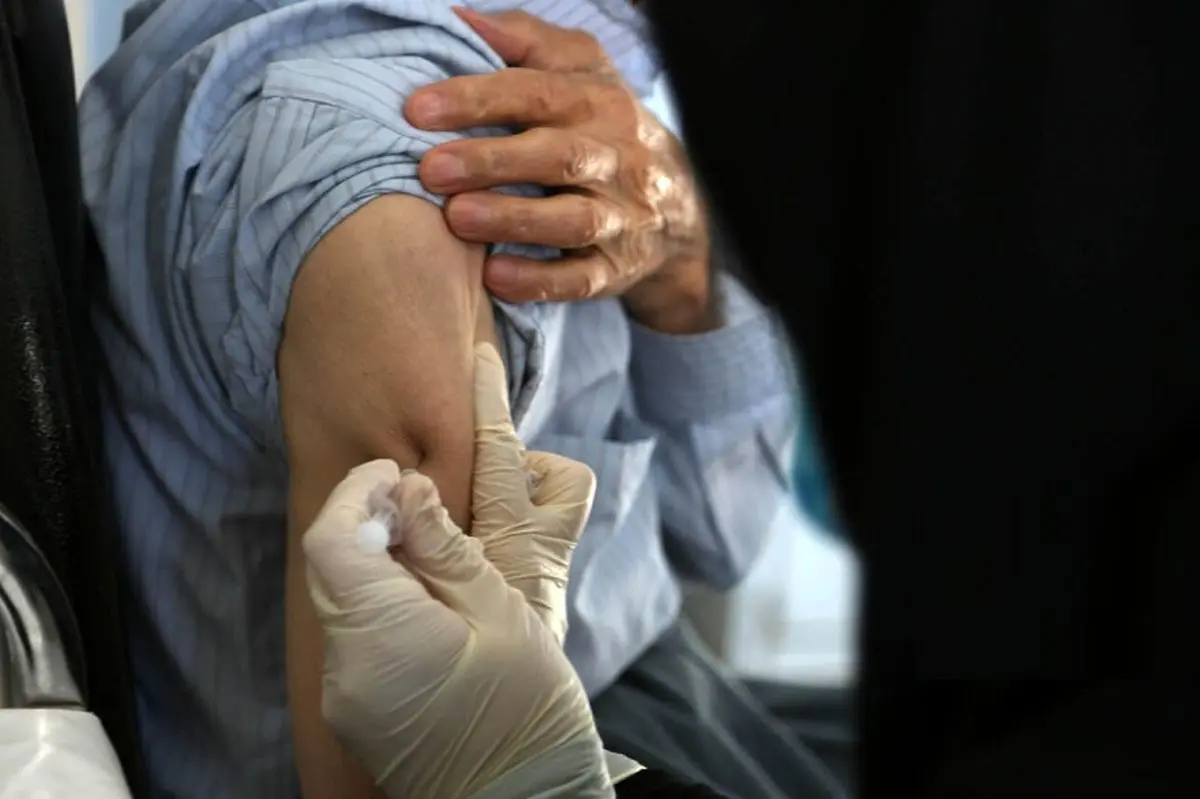 شروع کار سامانه ثبت‌نام واکسن کرونا برای ۶۵ساله‌ها