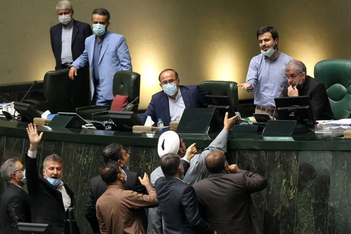 جلایی‌پور: مجلس انقلابی از ایجاد نارضایتی عمومی نمی‌ترسد؟