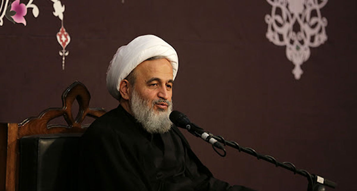 پناهیان: به جای تعقیبات نماز، صفحات انقلابی را لایک یا فالوو کنیم