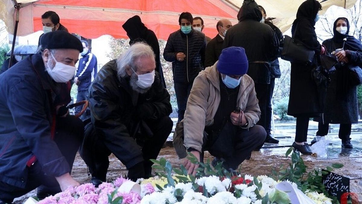 ۳۶ درصد شرکت کنندگان در مراسم تدفین کرونا میگیرند