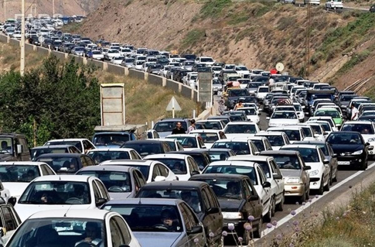 بدون تعارف با گردشگری؛ مدرک تحصیلی وزرا و سونامی گردشگر