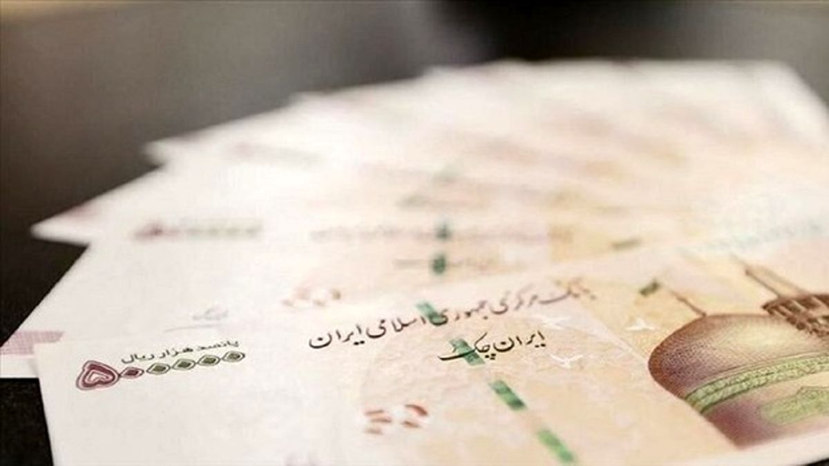 ببینید | اسامی افرادی که حقوق نجومی می‌گیرند اعلام می‌شود