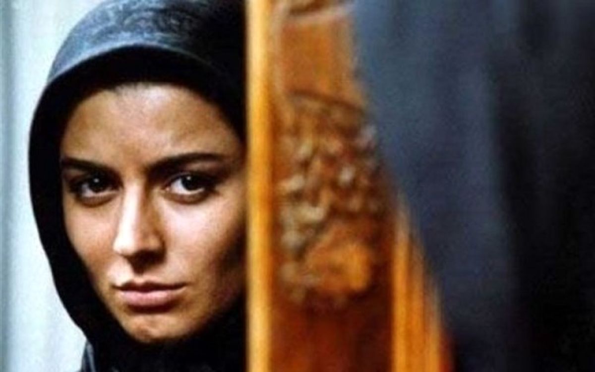 درباره فوتبال و وزیر ارتباطات و دیپلماسی و سینما